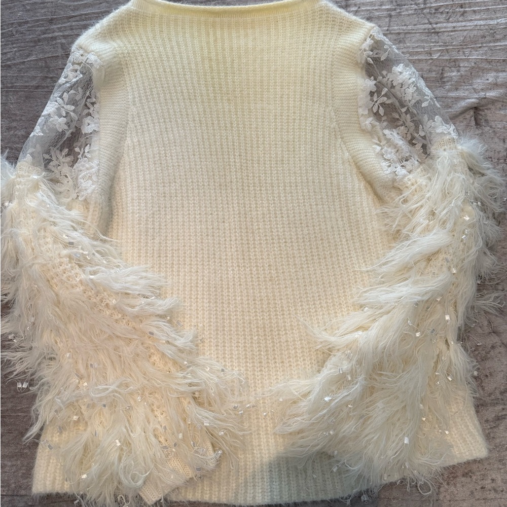 Chic Cream Sweater with Feathered Sleeves